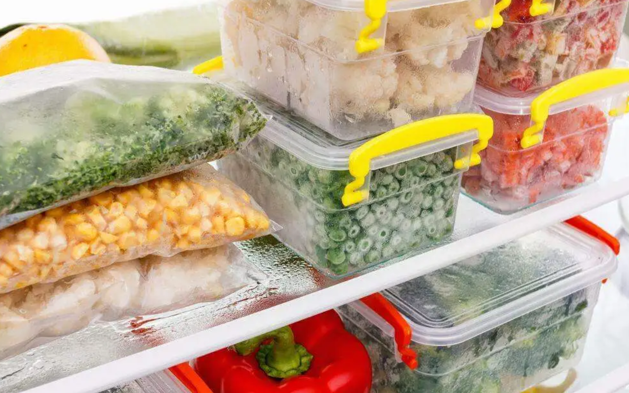 Aproveitamento total: Como fazer um delicioso bolo com casca de banana (E outras 3 receitas de cascas)