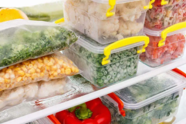 Guia definitivo do freezer: quais alimentos você pode (e quais nunca deve) congelar?