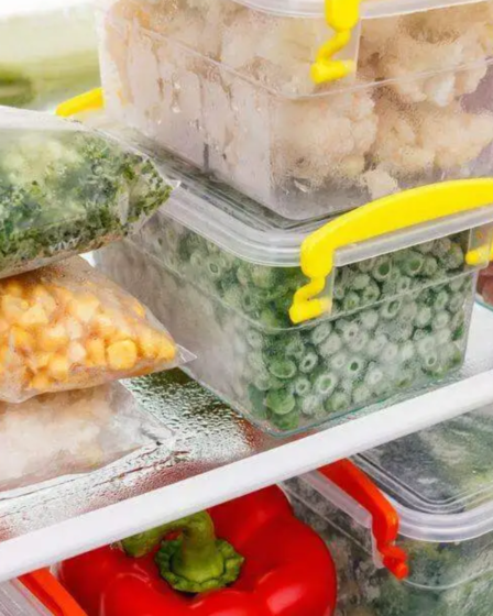 Guia definitivo do freezer: quais alimentos você pode (e quais nunca deve) congelar?